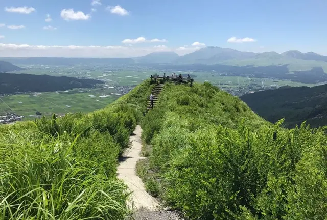 絶景も楽しめる阿蘇の◯◯屋さん♪