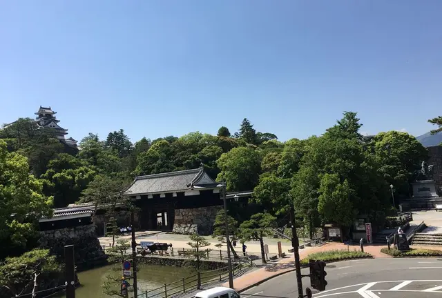 石ちゃんのぶらり旅-高知城の絶景-