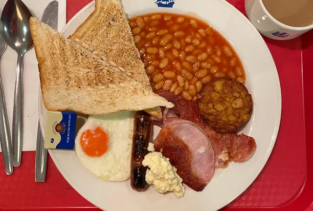 ロンドンごはんおいしくないって？アレ嘘
