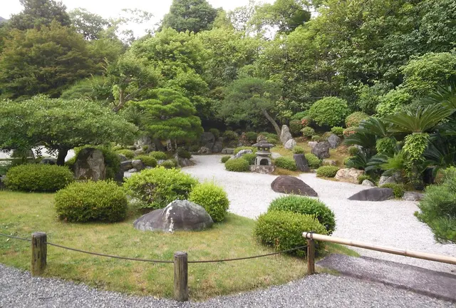 寺社庭園を満喫！