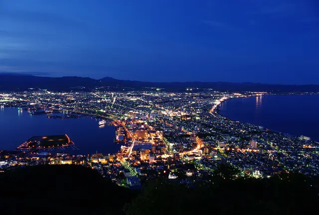 日本三大夜景”函館山”を楽しむ為の3つのスポット…！？