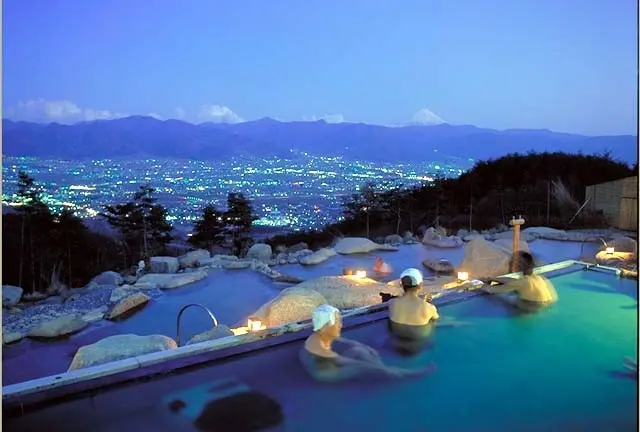 温泉、鰻、そして絶景。甲府までぶらりドライブ日帰り温泉の旅。