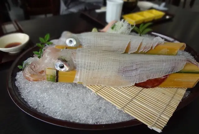 佐賀はおいしいものがたくさん。呼子のイカを食べに行こう！