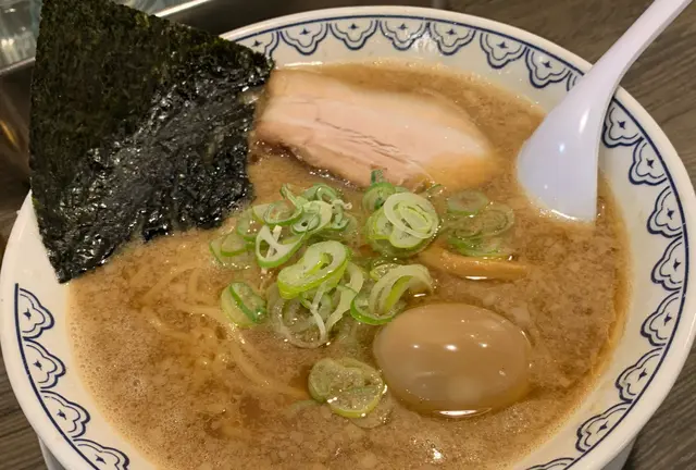 ラーメンを食べたい。