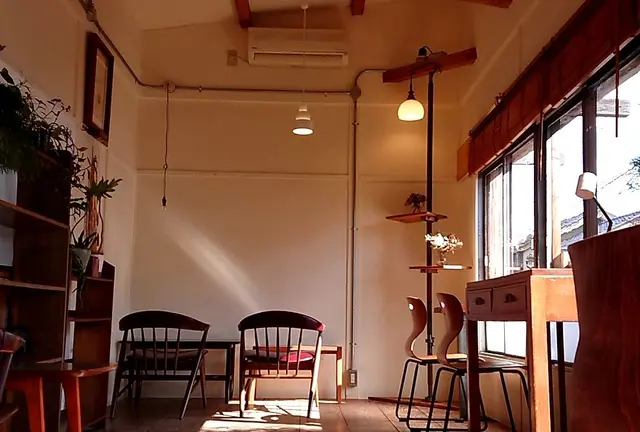 中通りでお茶をする