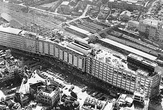 戦前の創業なのに〝老舗〟ではない