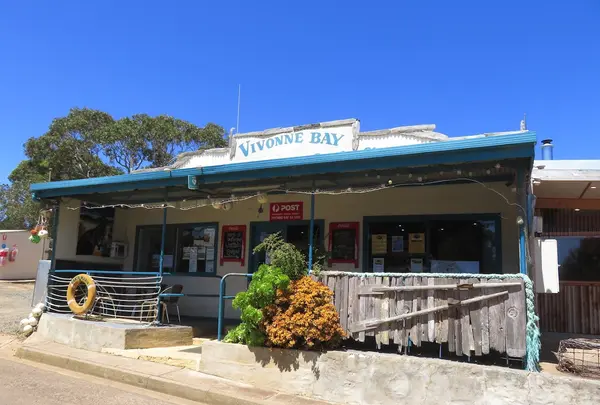 Vivonne Bay General Store
