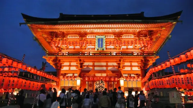 夏の伏見稲荷大社へ行こう 〜京都駅から出発・JR奈良線のおでかけ〜
