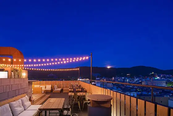 夜景を楽しみながら