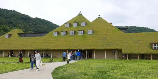 元祖近江商人発祥の町！近江八幡の古い町並みと水郷めぐり