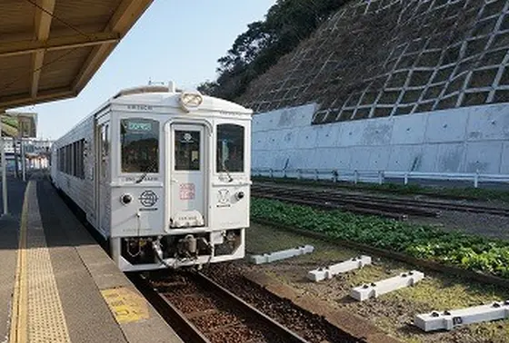 観光列車「海幸山幸」