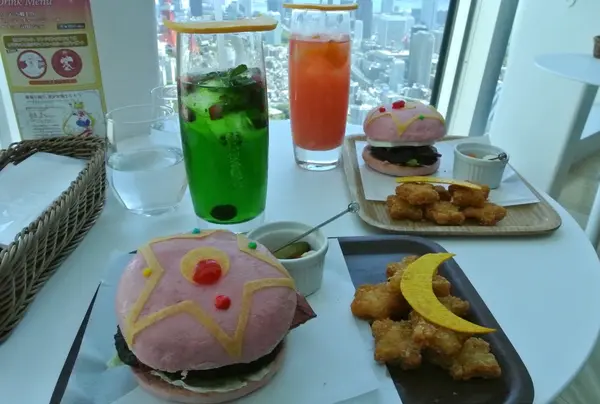 コラボメニュー
