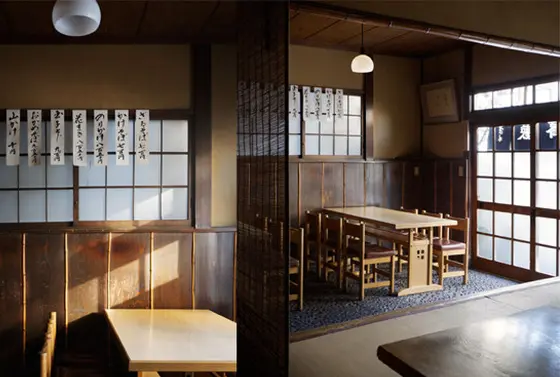 江戸前蕎麦屋の古き良き伝統を受け継ぐ、落ち着いた雰囲気の店内