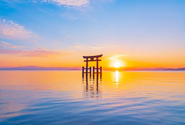 琵琶湖を取り囲む近江路へ旅立つ