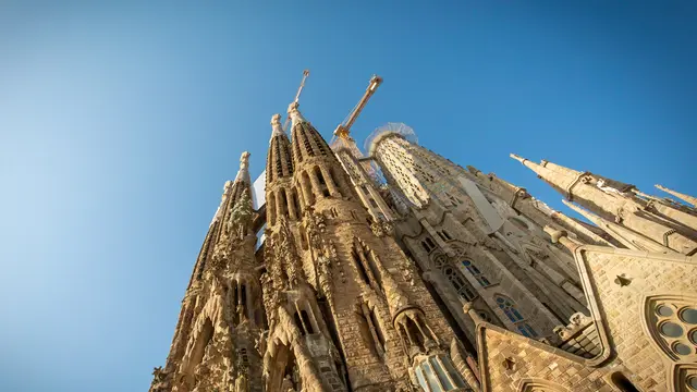 世界遺産のガウディ建築を巡るバルセロナ旅