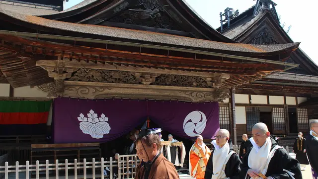 開創1200年の高野山に仏教体験に行こう！