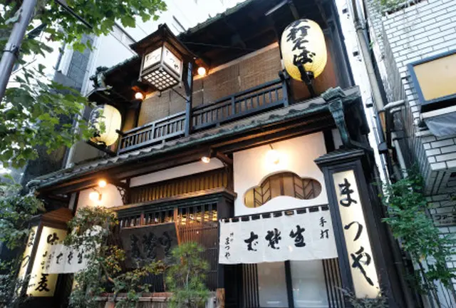 オトナの休日は、ちょっとレトロに蕎麦屋呑み♫