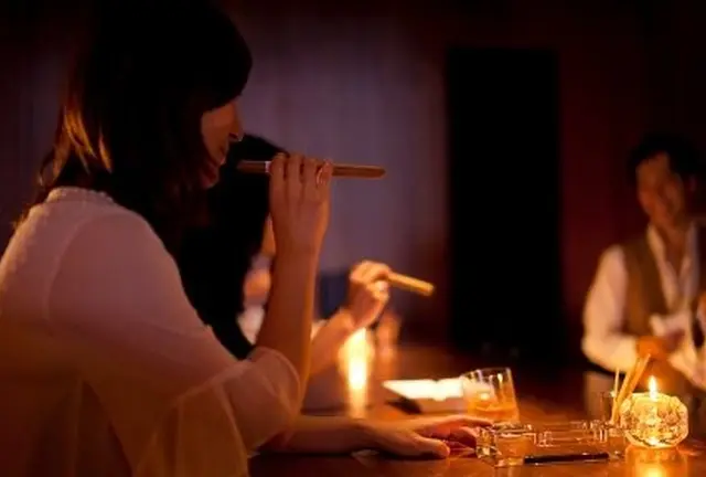 "for the nighthawks"夜ふかしする人々へ…福岡的大人嗜みへの誘い。