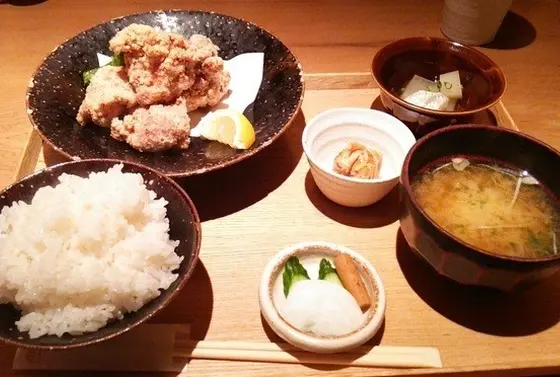 おぼんプレート