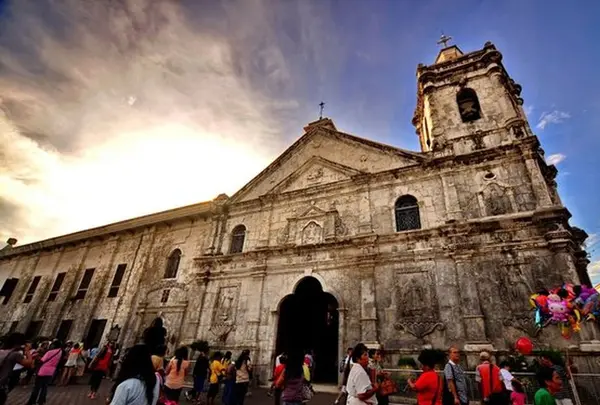 サントニーニョ教会(Basilica Minore Del Santo Nino)
