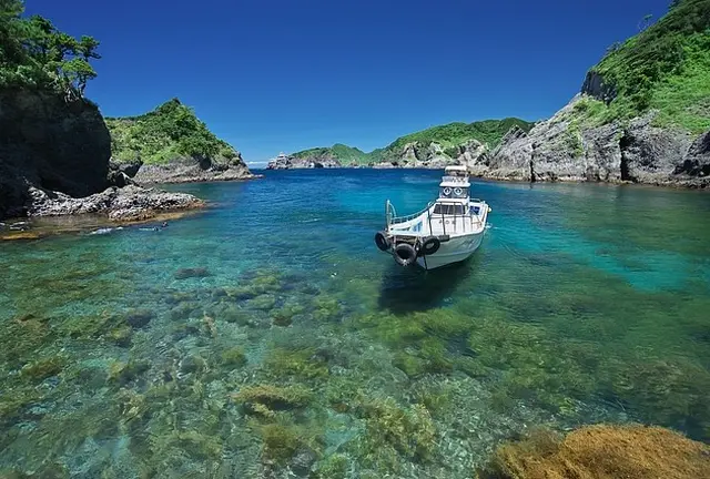 日本屈指の透明度を誇る秘境！ヒリゾ浜で夏を満喫！