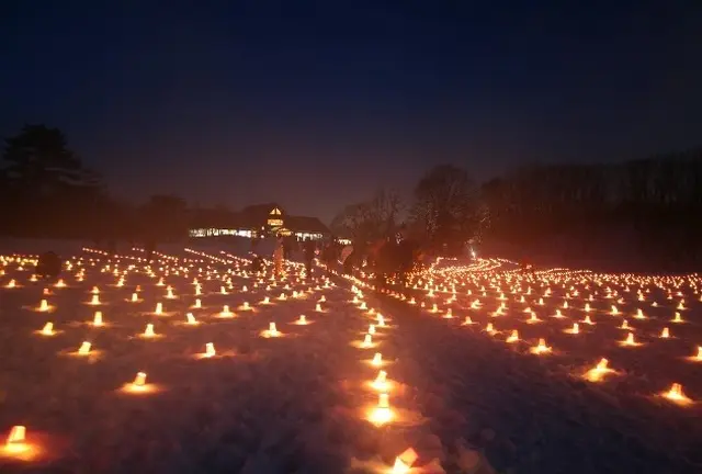 裏磐梯の雪原で幻想風景が広がる(o^^o)オススメ雪まつり♪