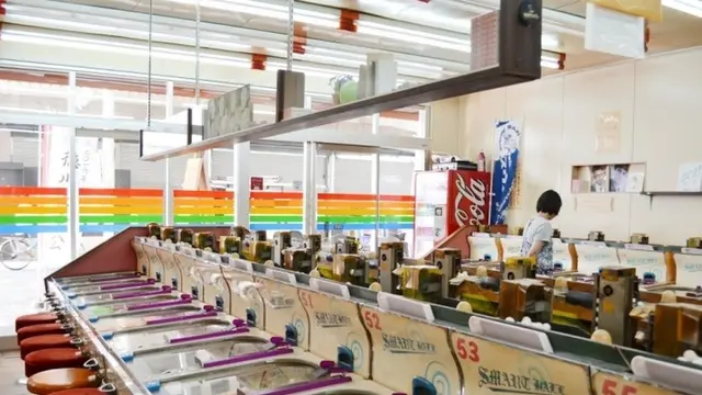 「ノスタルジック系のアレ。」純喫茶好きのパビリオン町子さんに聞く、レトロな和歌山市ツアー