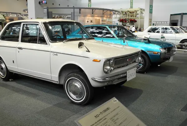 エポックな車の展示