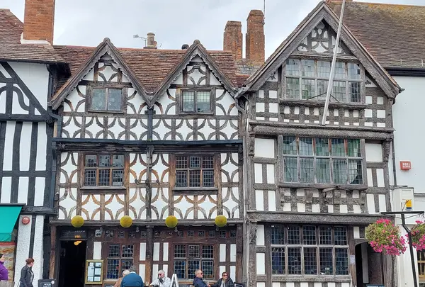 Harvard House
