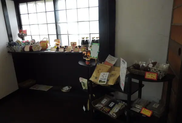 糀製品も置いてます