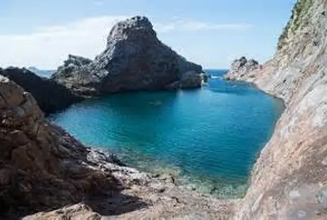 初めての船旅なら神々の集まる島「神津島」