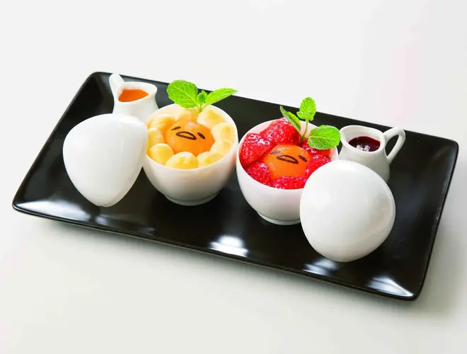 ぱぁ～んなコッタ(マンゴー＆ベリー)　850円＋税