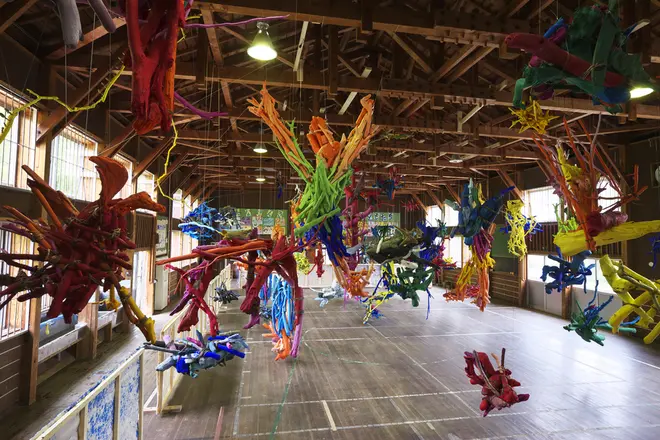 田島征三「鉢＆田島征三・絵本と木の実の美術館」（photo by Takenori Miyamoto + Hiromi Seno）