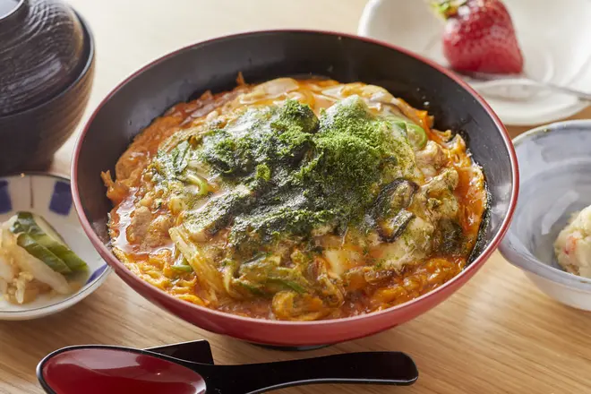 紀州うめどり、うめたまごの親子丼 万ん卯