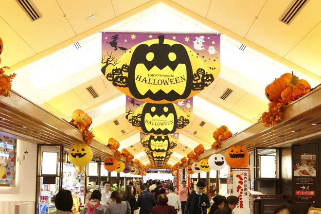 ソラマチ商店街ハロウィン装飾（過去の様子）©TOKYO-SKYTREETOWN 
