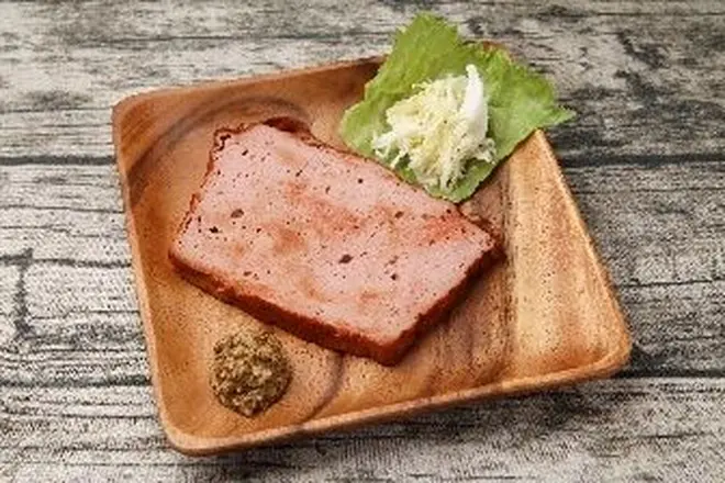一押し料理／バイエルンケーゼ ザワークラウト添え