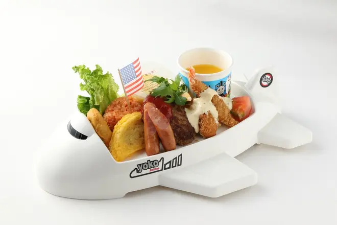 お子様ランチ　980円(税抜) お子様がワクワクするボリューム満点の人気メニュー