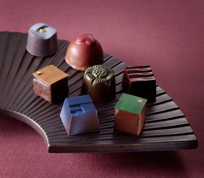 ＜NAKAMURA チョコレート＞初登場・市内松坂屋限定 ・オーストラリアンセレクション(10 個入)3564 円（税込）