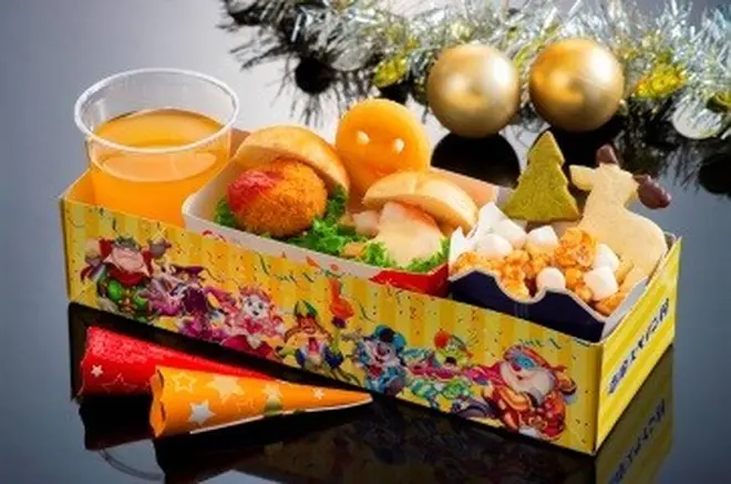 キャラクターカフェ　チィコ　チィコ  「クリスマス　  　　お子さまバーガーセット」  　　680円