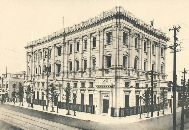 矢部又吉《川崎銀行本店》1927年　『川崎銀行本店新築概要』（大塚巧藝社）より