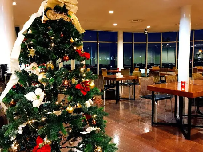 水戸市千波湖畔「好文cafe」