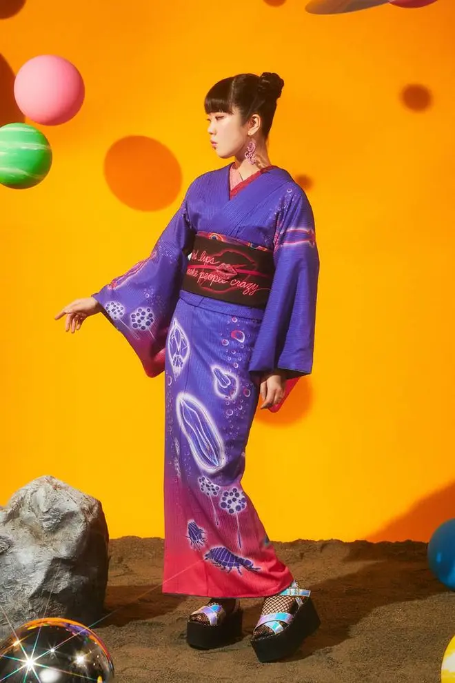 着用アイテム 着物・帯 他：iroca 半襟：C.H.O.K.O 帯留め：conoco
