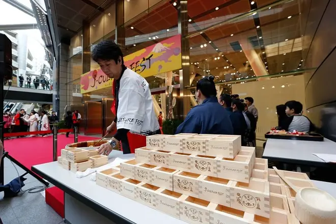 前回の「ふるまい酒」 イメージ