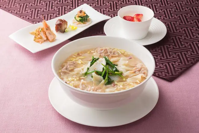 呼子のイカ雲吞麺 ランチセット イメージ