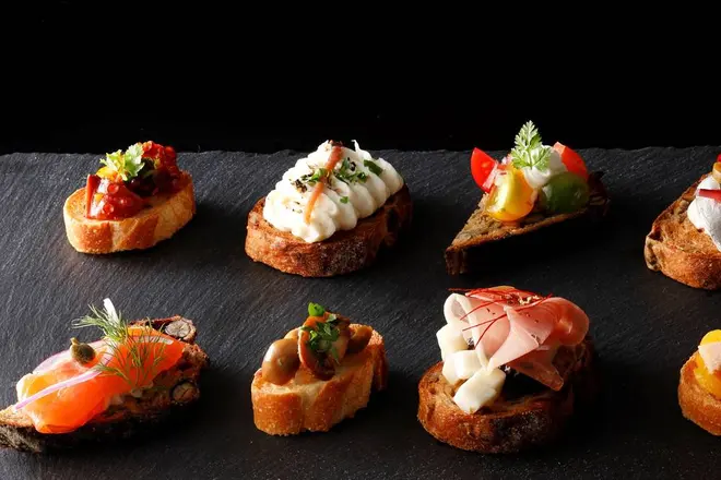 FRIDAY NIGHT BUFFET - AMAOU SWEETS & DJ MUSIC LOUNGE -