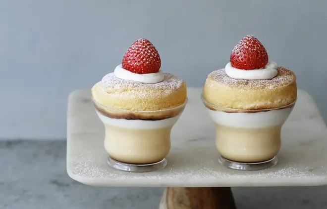 奇跡のスフレパンケーキプリン（あまおう）イメージ