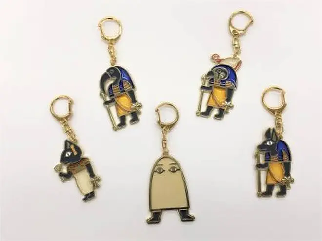【展覧会オリジナルグッズ】メタルキーホルダー全5種（左よりバステト・トト・メジェド・ホルス・アヌビス）価格：825円（税込）