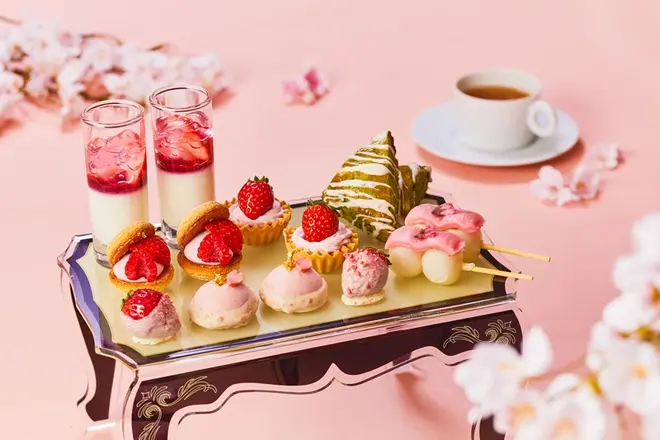 ストロベリー＆桜 アフタヌーンティー
