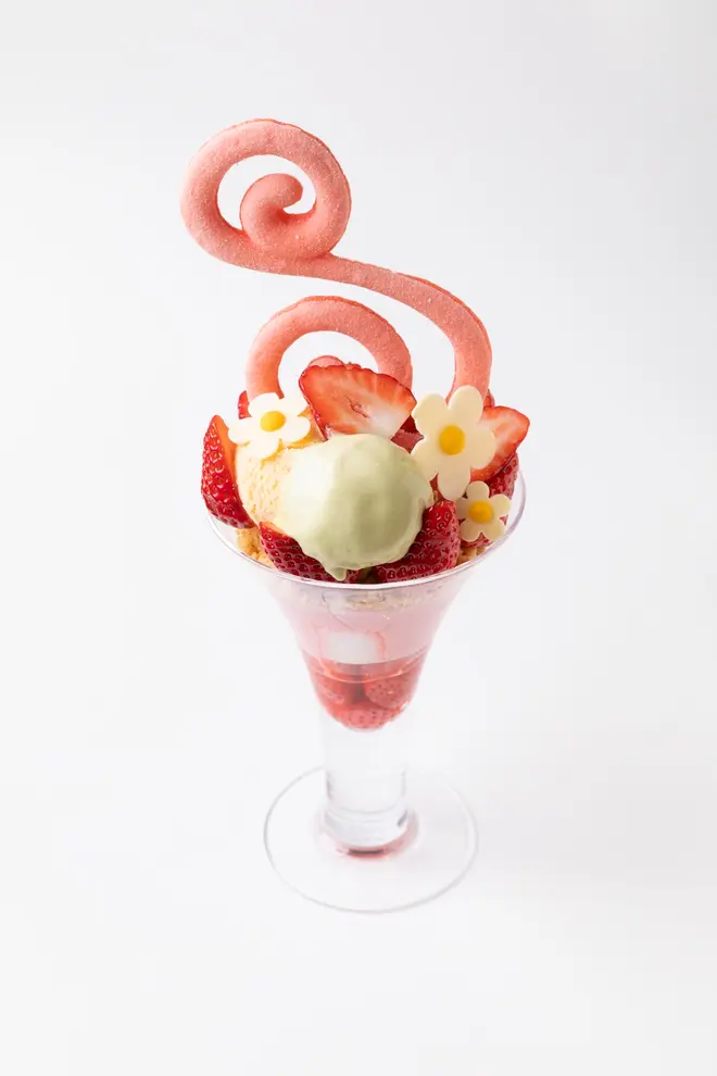 古都華いちごのパフェ