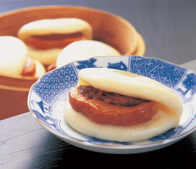 ＜岩崎本舗＞【長崎】　長崎角煮まんじゅう　400円（税込）
